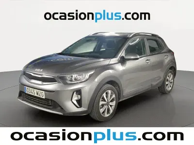 Usado Kia Stonic 101 CV (74 kW) 2025 Gris SUV
