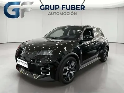 Usado Renault R5 Urban 89 kW (122 CV) 2025 Negro Utilitario