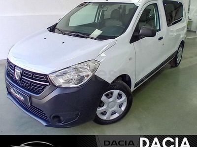 Usado Dacia Dokker Essentiel 75 CV (55 kW) 2019 Blanco Monovolumen
