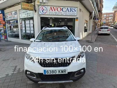 Usado Peugeot 2008 Allure 110 CV (80 kW) 2018 Blanco SUV
