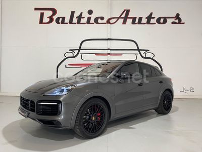 Gris / plata Usado 2021 Porsche Cayenne SUV | 119.900 €