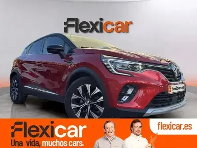 Usado Renault Captur Techno 140 CV (102 kW) 2023 Rojo SUV