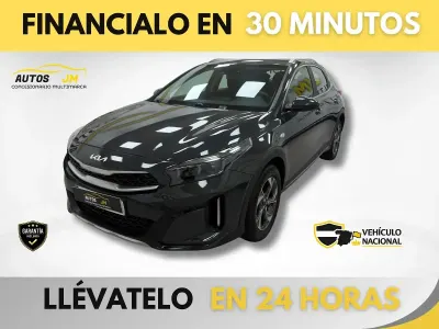 Usado Kia XCeed 120 CV (88 kW) 2023 Gris SUV