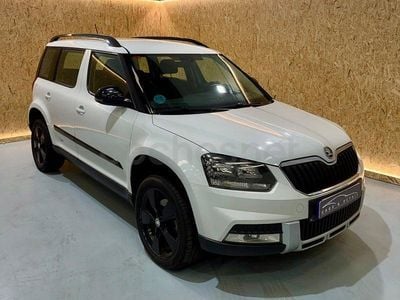 Usado Skoda Yeti Ambition 110 CV (80 kW) 2017 Blanco SUV