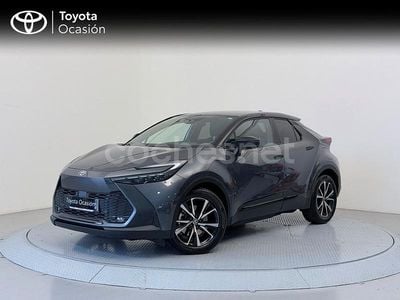 Gris / plata Usado 2025 Toyota C-HR Advance SUV | 32.400 € (Precio justo)