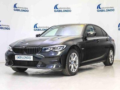 Usado BMW 320e Comfort Edition 204 CV (150 kW) 2021 Naranja Berlina
