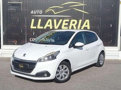 Blanco Usado 2017 Peugeot 208 Access Utilitario | 7550 € (Precio justo)