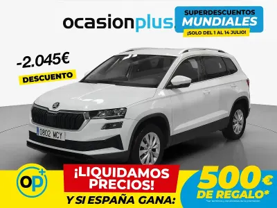 Usado Skoda Karoq Ambition 150 CV (110 kW) 2022 Blanco SUV