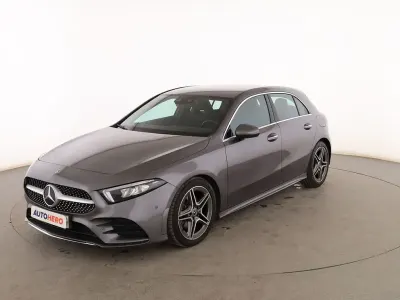 Usado Mercedes A200 163 CV (119 kW) 2020 Gris Berlina