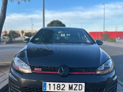 Usado VW Golf VII GTI 230 CV (169 kW) 2015 Gris / plata Berlina