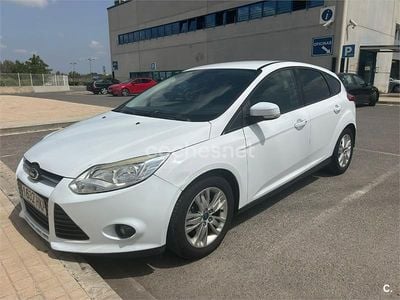 Blanco Usado 2012 Ford Focus Trend Berlina | 4200 € (Precio justo)