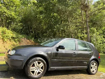 Usado VW Golf IV Conceptline 105 CV (77 kW) 2002 Negro Berlina