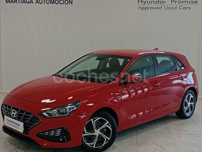 Rojo Usado 2021 Hyundai i30 Berlina | 15.995 € (Precio justo)
