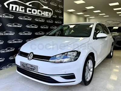 Usado VW Golf VII Business 115 CV (84 kW) 2019 Blanco Berlina