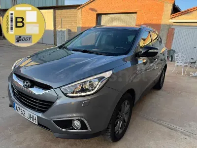 Usado Hyundai ix35 115 CV (84 kW) 2015 Gris / plata SUV