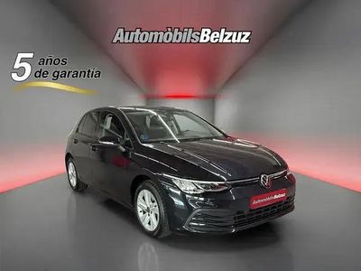 Begagnad VW Golf VIII Life 110 HK (80 kW) 2022 Svart Halvkombi