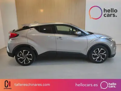 Usado Toyota C-HR Advance 122 CV (89 kW) 2019 Gris / plata SUV