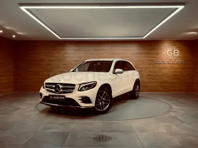 Usado Mercedes GLC220 170 CV (125 kW) 2019 Blanco SUV