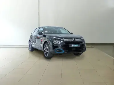 Usado Citroën e-C4 Shine 100 kW (136 HP) 2021 Preto Citadino