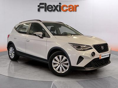 Usado Seat Arona Style 116 CV (85 kW) 2024 Blanco SUV