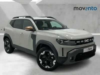 Usado Dacia Duster Expression 140 CV (102 kW) 2025 Gris SUV