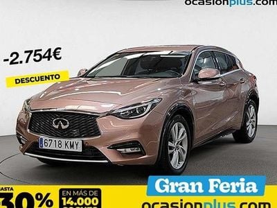 Infiniti Q30