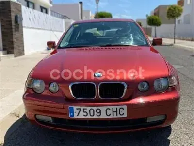 Usado BMW 318 143 CV (105 kW) 2003 Rojo Coupe