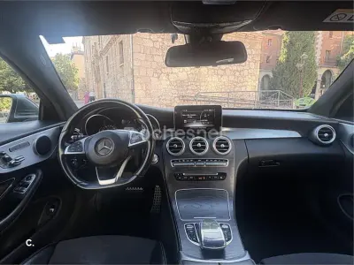 Usado Mercedes C220 AMG line 170 CV (125 kW) 2017 Gris / plata Coupe