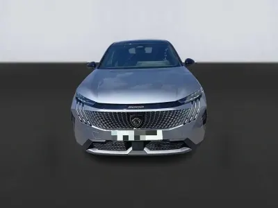 Usado Peugeot 3008 GT 136 CV (100 kW) 2024 Gris SUV