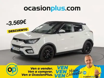 Usado SsangYong Tivoli Limited 128 CV (94 kW) 2018 Blanco SUV