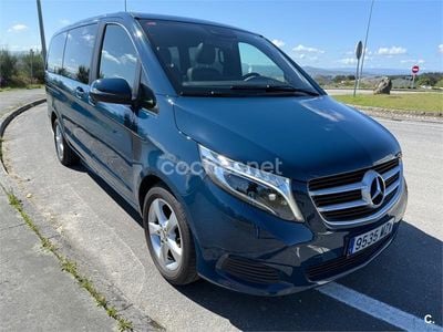 Azul Usado 2017 Mercedes V220 Avantgarde Monovolumen | 38.900 € (Caro)