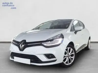 Usado Renault Clio Zen 90 CV (66 kW) 2019