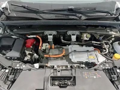 Usado Renault Mégane IV Equilibre 96 kW (131 CV) 2023 Blanco Berlina
