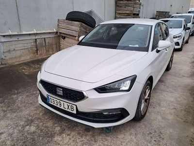 Usado Seat Leon Reference 116 CV (85 kW) 2022 Blanco Utilitario