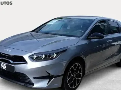 Usado Kia Ceed Edition 7 101 CV (74 kW) 2025 Azul Utilitario
