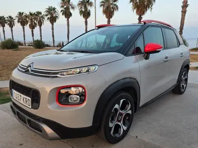 Usado Citroën C3 Aircross Shine 120 CV (88 kW) 2018 Gris / plata SUV