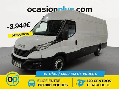 Blanco Usado 2023 Iveco Daily Berlina | 26.890 €
