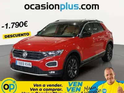 Usado VW T-Roc Sport 150 CV (110 kW) 2018 Rojo SUV