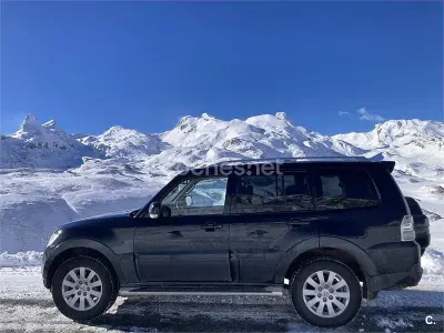 Usado Mitsubishi Montero 170 CV (125 kW) 2007 Negro SUV