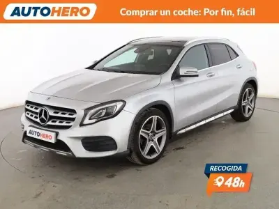 Usado Mercedes GLA200 135 CV (99 kW) 2019 Gris SUV