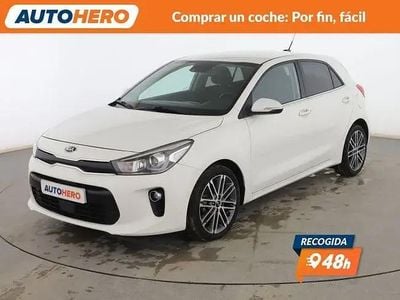 Usado Kia Rio 85 HP (62 kW) 2017 Branco Sedan