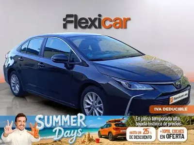 Usado Toyota Corolla Active 125 CV (91 kW) 2023 Negro Berlina