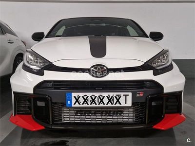 Blanco Usado 2024 Toyota Yaris Berlina | 45.000 €