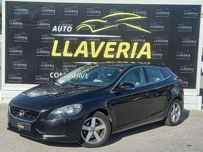 Negro Usado 2012 Volvo V40 Momentum Utilitario | 10.450 € (Precio justo)