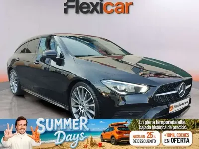 Usado Mercedes CLA220 Shooting Brake 190 CV (139 kW) 2019 Negro Familiar