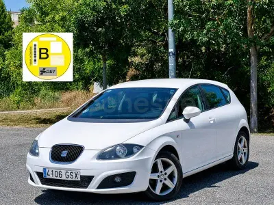 Usado Seat Leon Reference 105 CV (77 kW) 2010 Blanco Utilitario