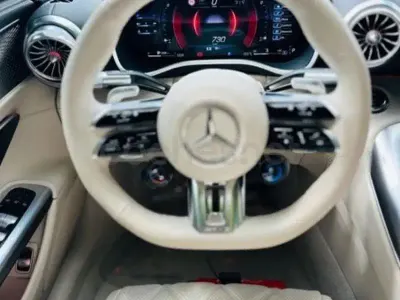 Usado Mercedes SL55 AMG AMG 476 CV (350 kW) 2024 Negro Descapotable