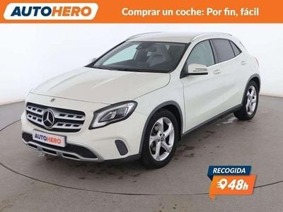 Usado Mercedes GLA200 136 CV (100 kW) 2017 Blanco SUV