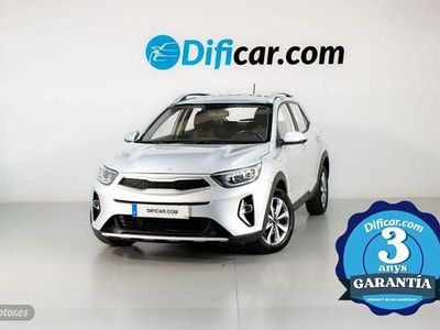 Gris Usado 2023 Kia Stonic SUV | 17.990 € (Un poco caro)