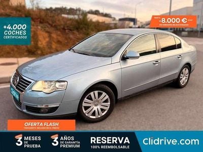 Usado VW Passat Highline 140 CV (102 kW) 2006 Gris Berlina